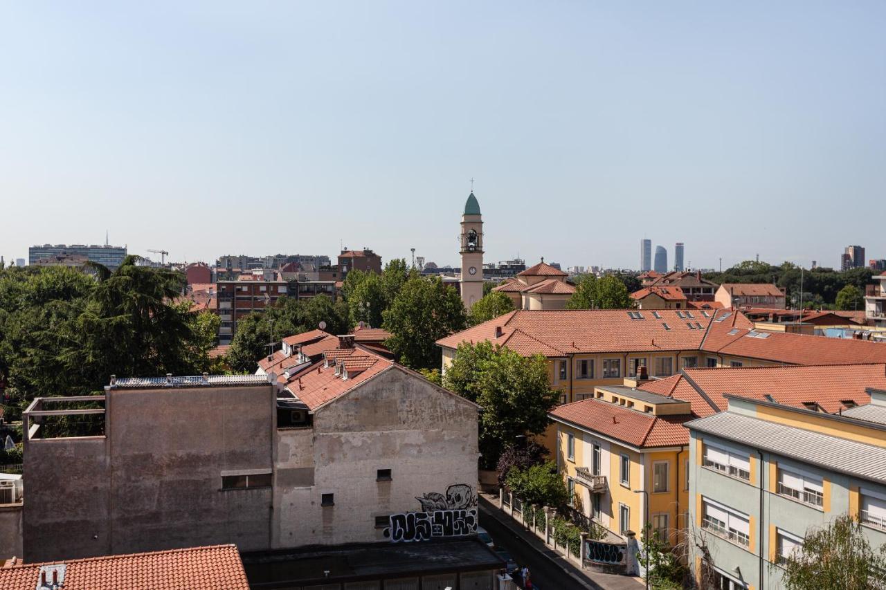 Milano - Roomy Apartment 300 M From M3 Affori Fn! Bagian luar foto